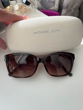 Michael Kors Brown Gradient Lens Tortoiseshell Sunglasses